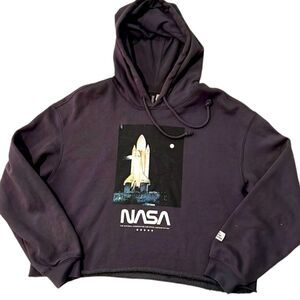 H&M Women's NASA Space Shuttle Grey Cropped Hoodie Size Medium